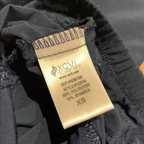 Xcvi movement crop pants - Picture 8 of 9